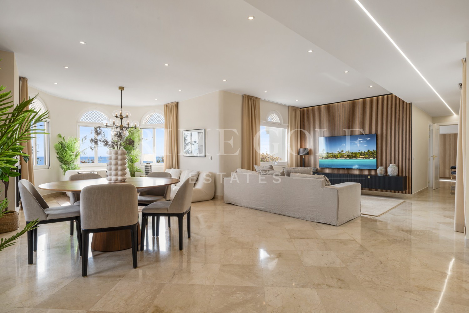 3 bed Penthouse For Sale in Marbella Golden Mile, Malaga - thumb 3