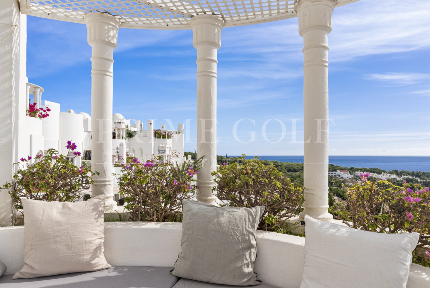 3 bed Penthouse For Sale in Marbella Golden Mile, Malaga - thumb 21
