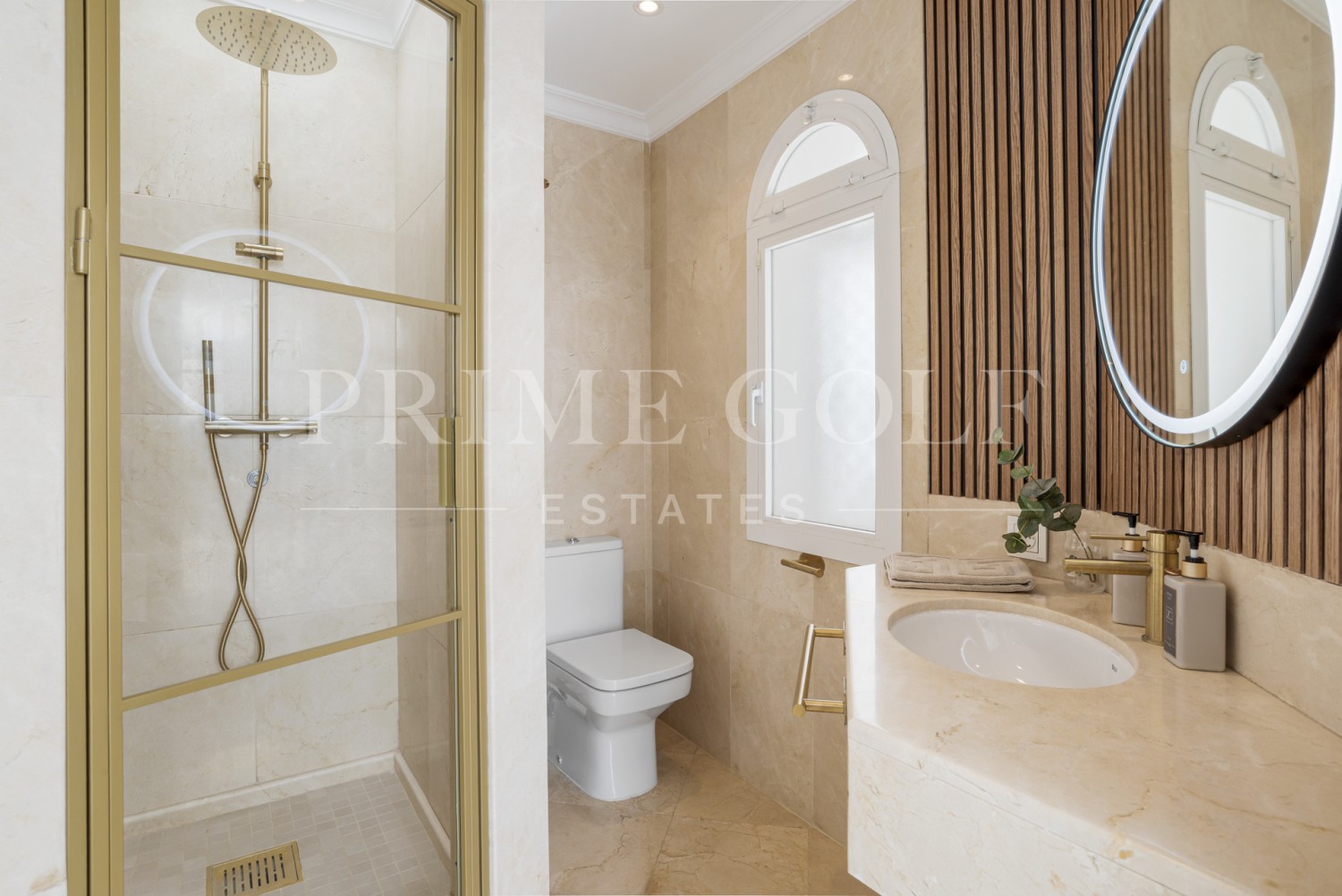 3 bed Penthouse For Sale in Marbella Golden Mile, Malaga - thumb 25