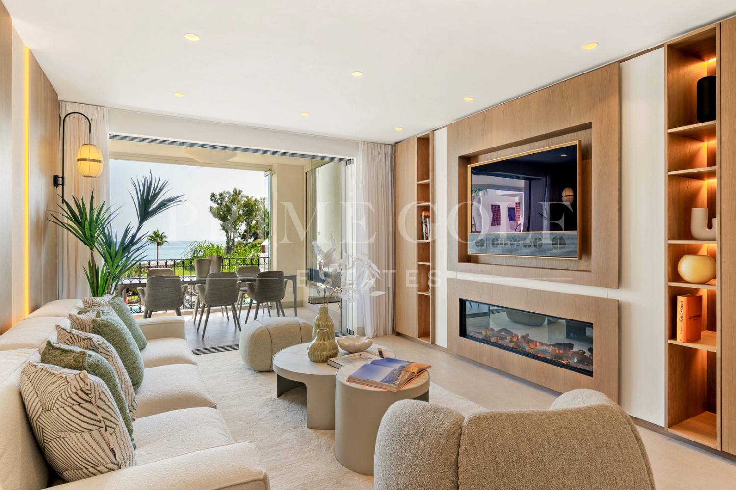 3 bed Apartment For Sale in Estepona, Malaga - thumb 1