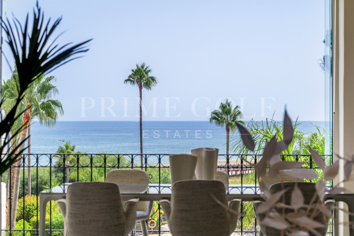 3 bed Apartment For Sale in Estepona, Malaga - thumb 2