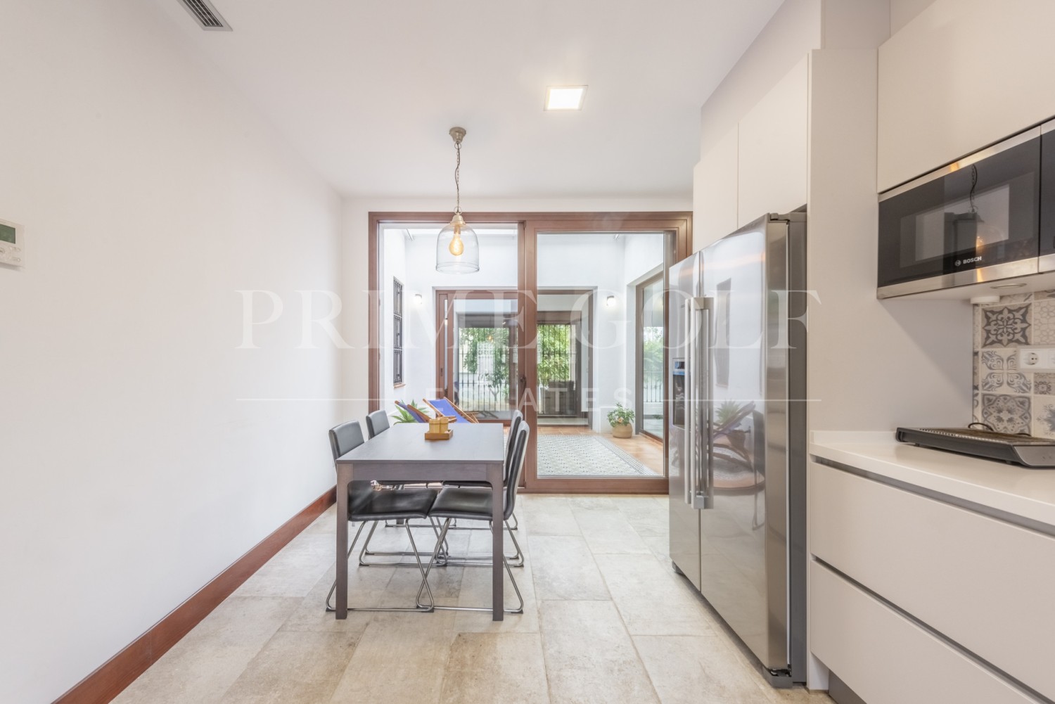 5 bed Villa For Sale in San Pedro de Alcantara, Malaga - thumb 9