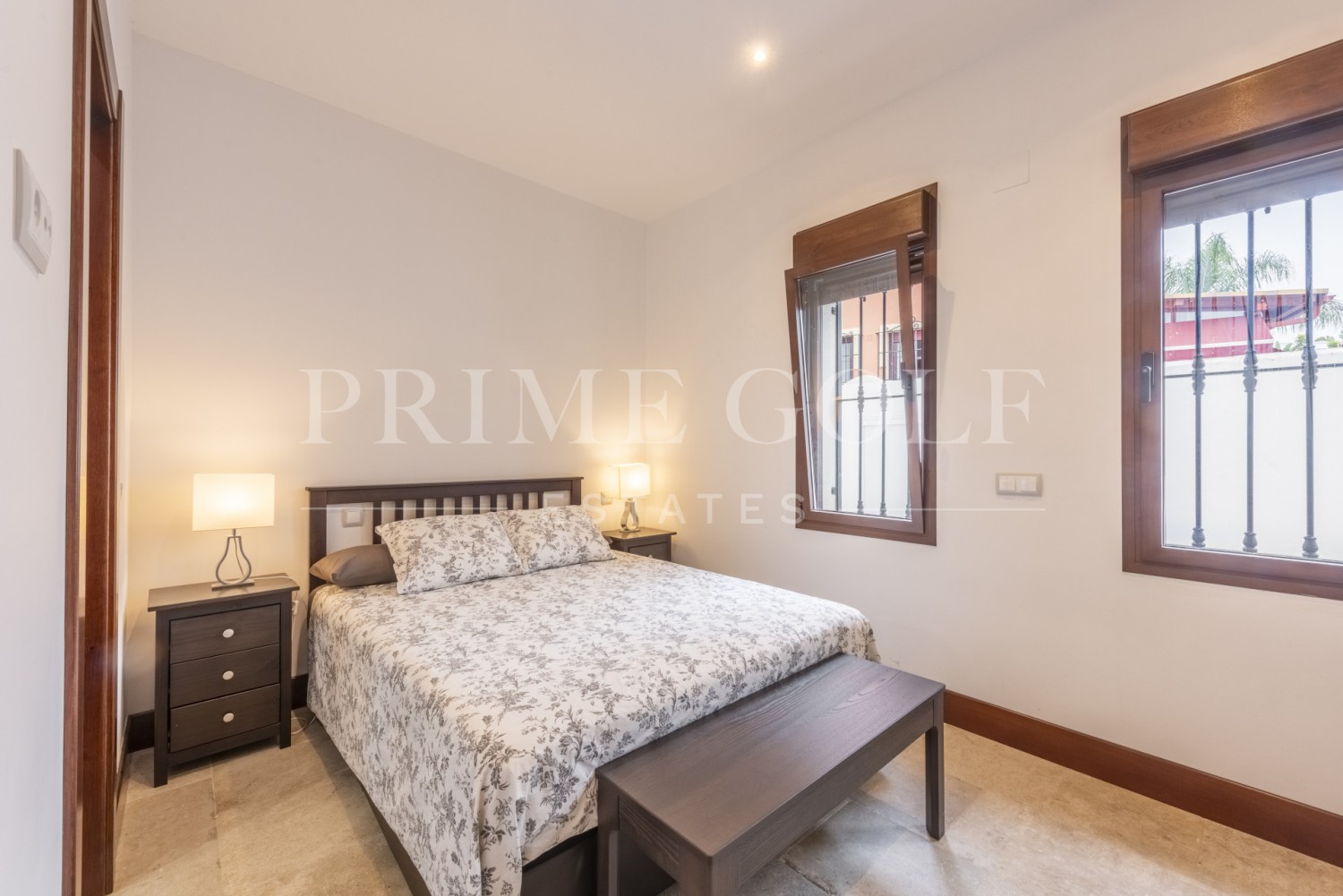 5 bed Villa For Sale in San Pedro de Alcantara, Malaga - thumb 14