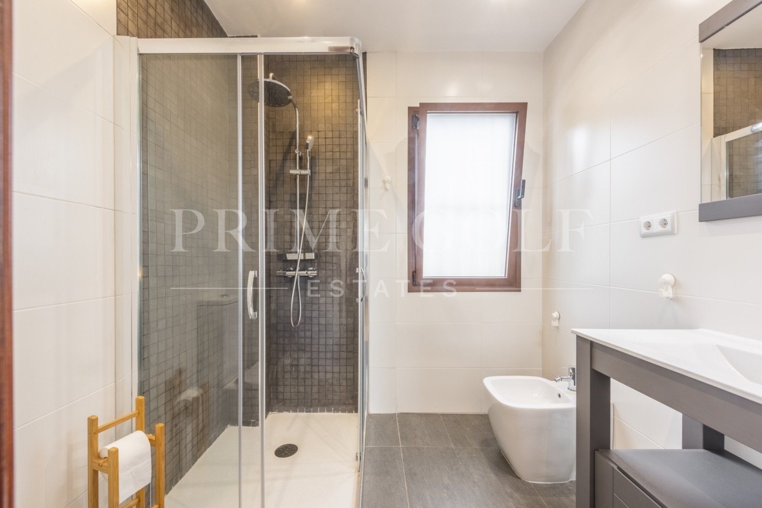 5 bed Villa For Sale in San Pedro de Alcantara, Malaga - thumb 19