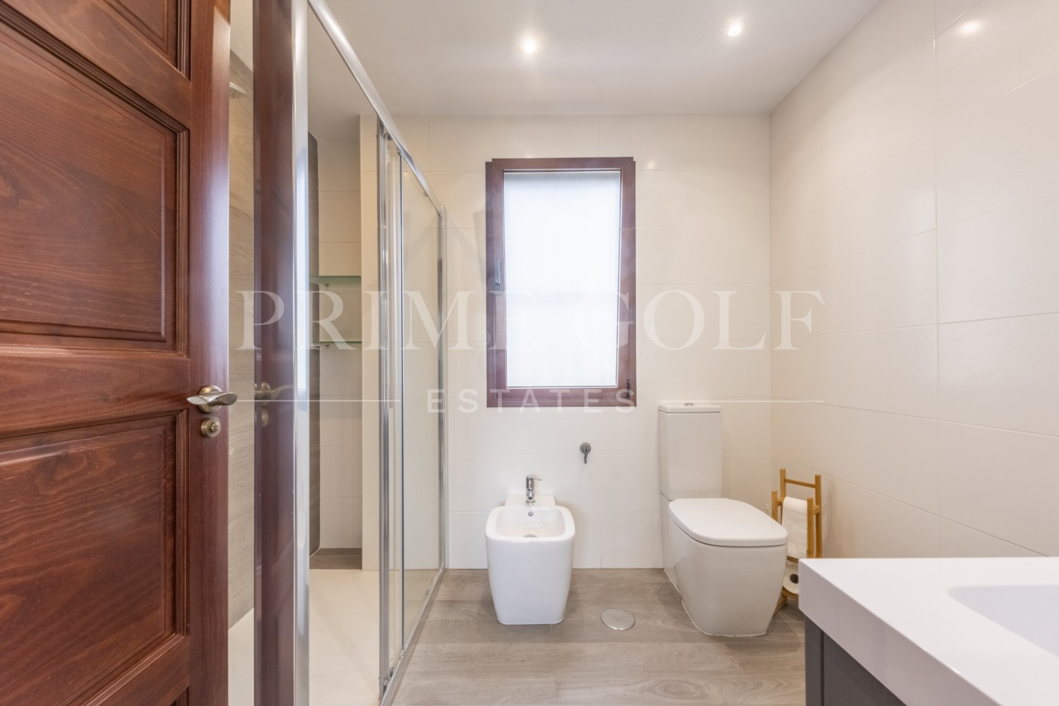 5 bed Villa For Sale in San Pedro de Alcantara, Malaga - thumb 23