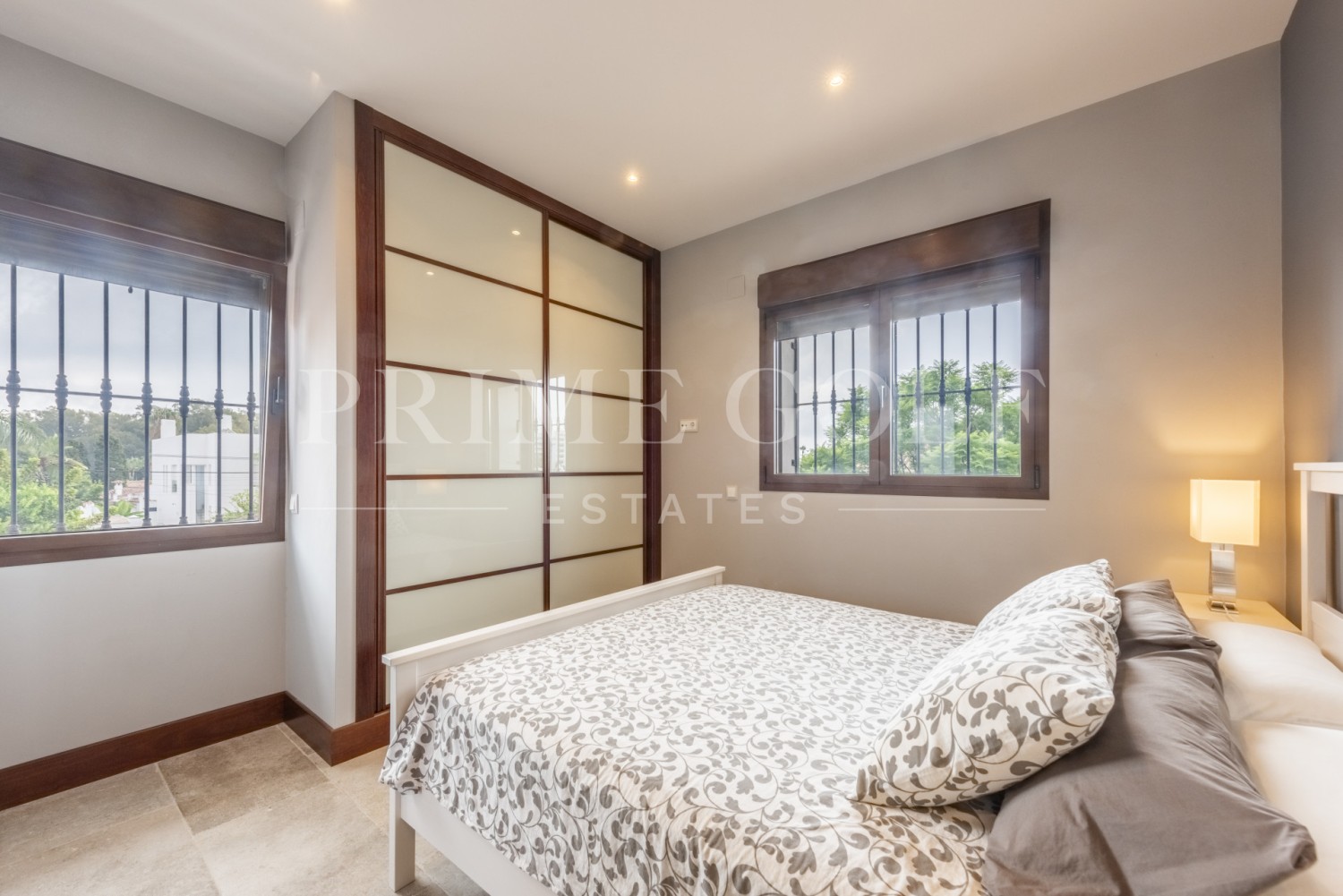5 bed Villa For Sale in San Pedro de Alcantara, Malaga - thumb 24
