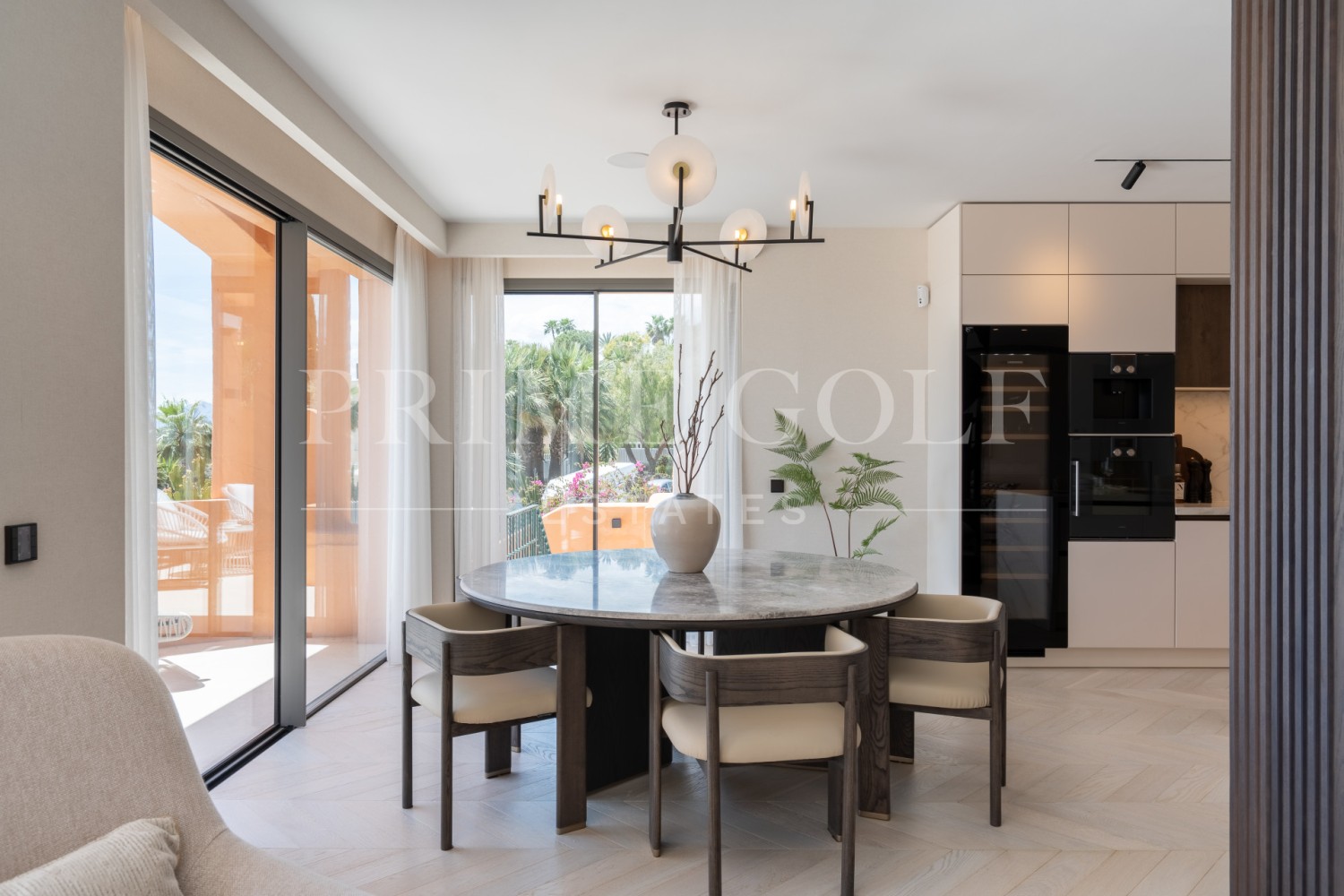 4 bed Apartment For Sale in Nueva Andalucia, Malaga - thumb 9