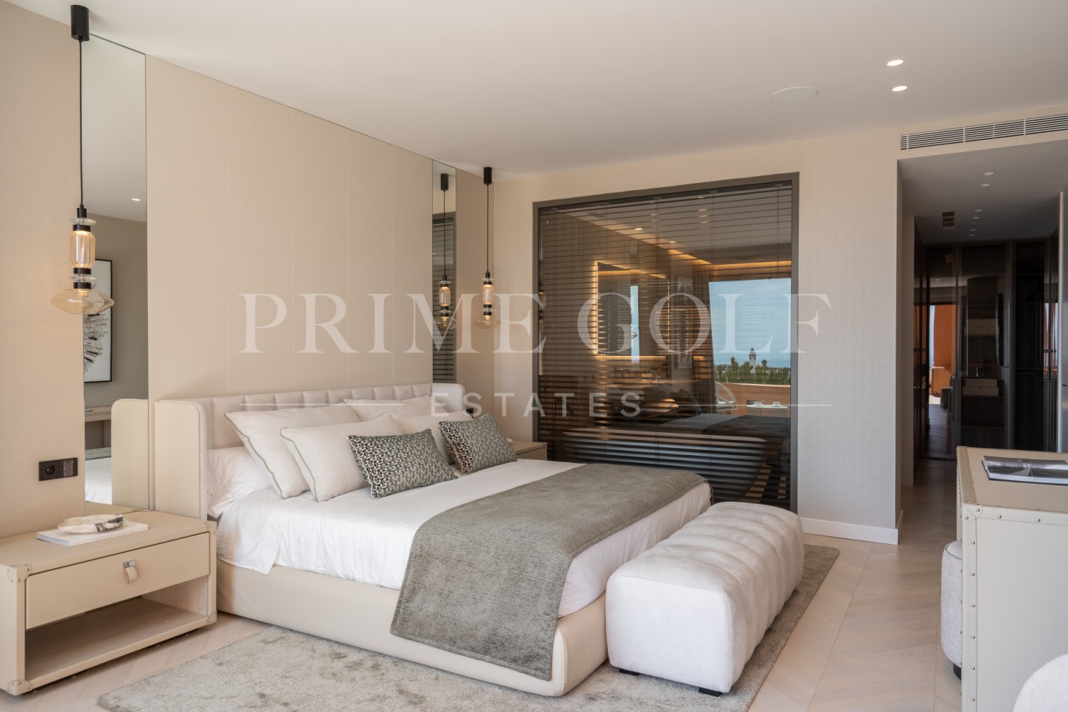 4 bed Apartment For Sale in Nueva Andalucia, Malaga - thumb 10