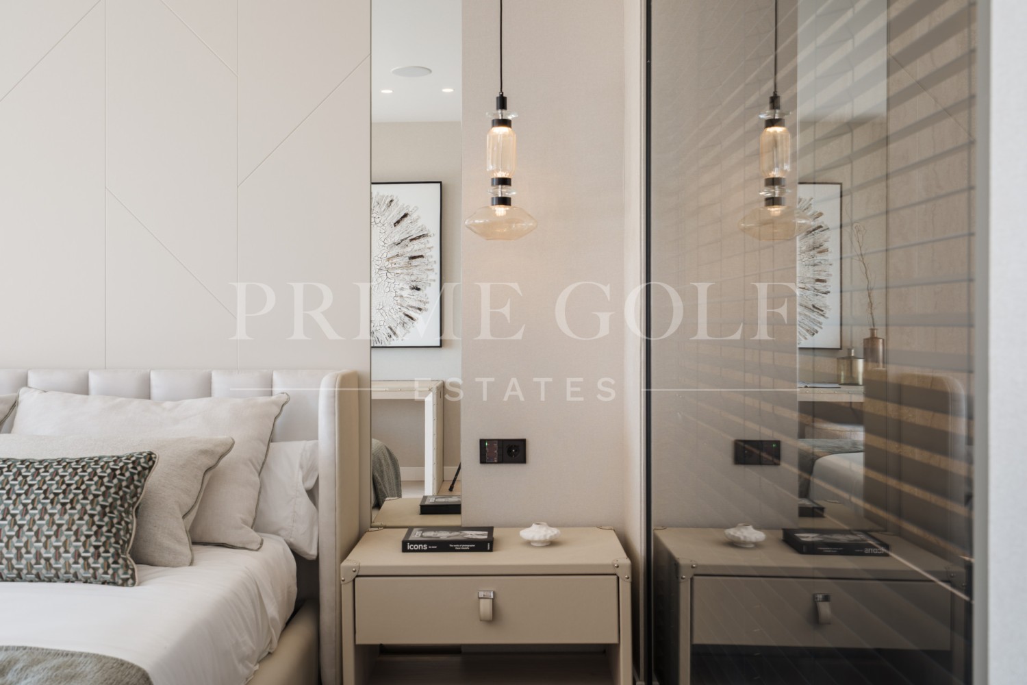 4 bed Apartment For Sale in Nueva Andalucia, Malaga - thumb 14