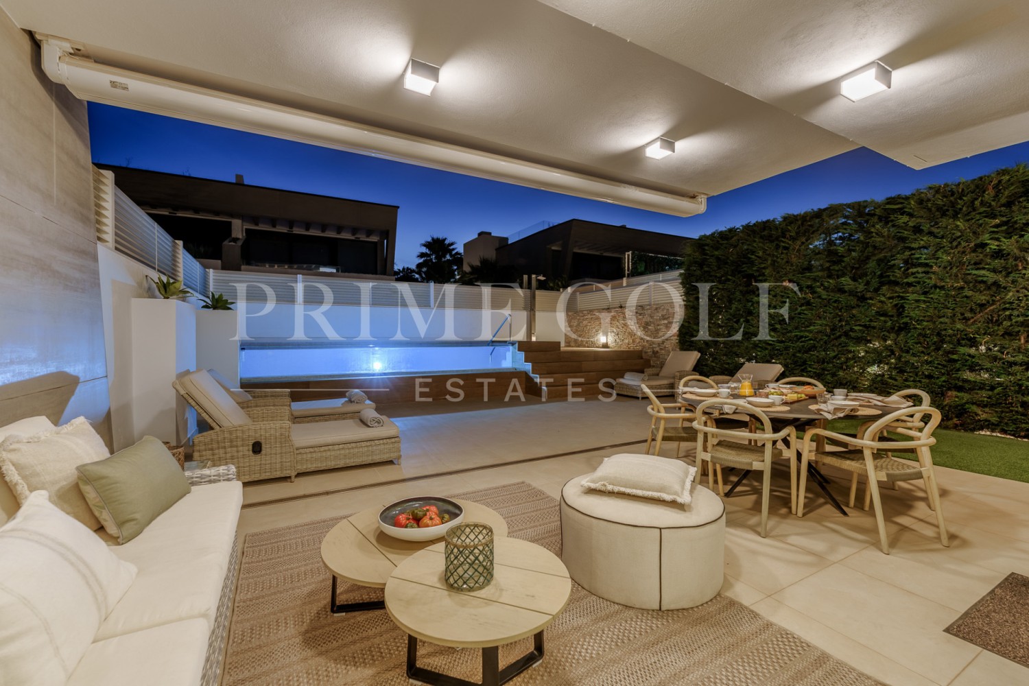 5 bed Townhouse For Sale in Marbella - Puerto Banus, Malaga - thumb 4