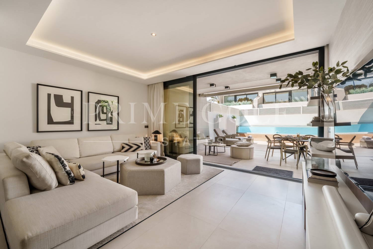 5 bed Townhouse For Sale in Marbella - Puerto Banus, Malaga - thumb 10
