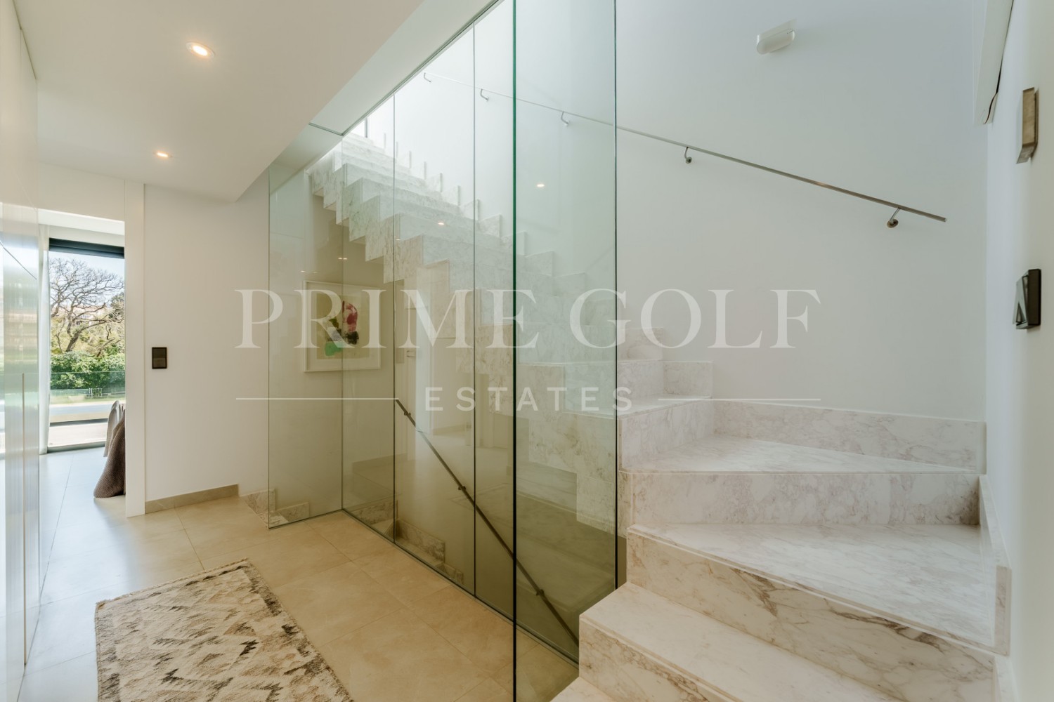 5 bed Townhouse For Sale in Marbella - Puerto Banus, Malaga - thumb 25