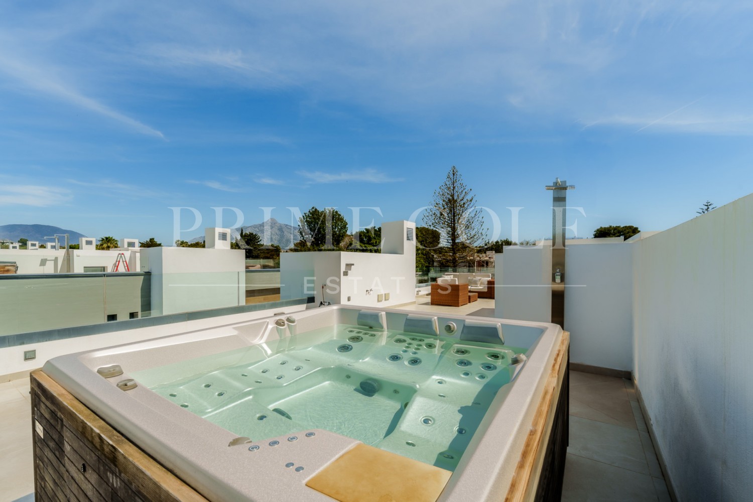 5 bed Townhouse For Sale in Marbella - Puerto Banus, Malaga - thumb 27