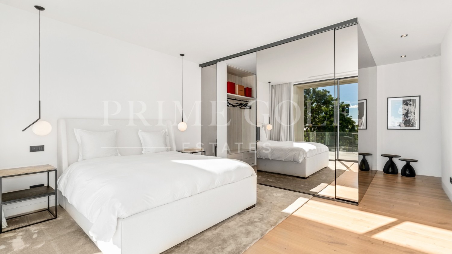 5 bed Villa For Sale in Benahavis, Malaga - thumb 18