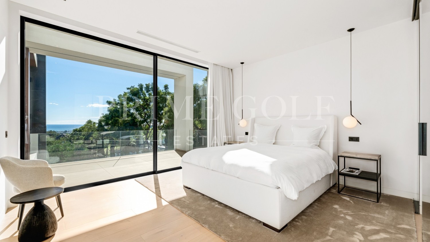5 bed Villa For Sale in Benahavis, Malaga - thumb 19