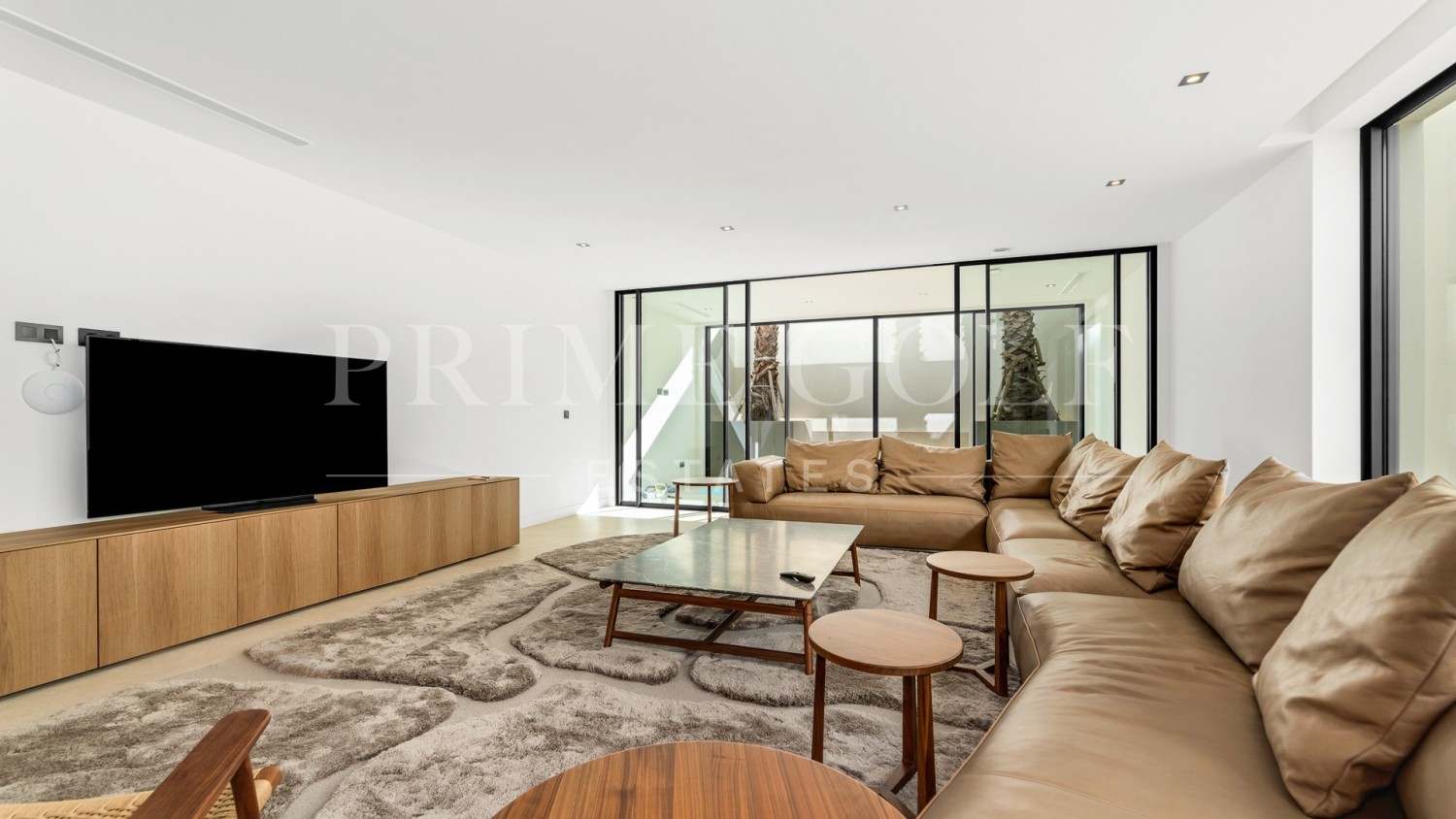 5 bed Villa For Sale in Benahavis, Malaga - thumb 28