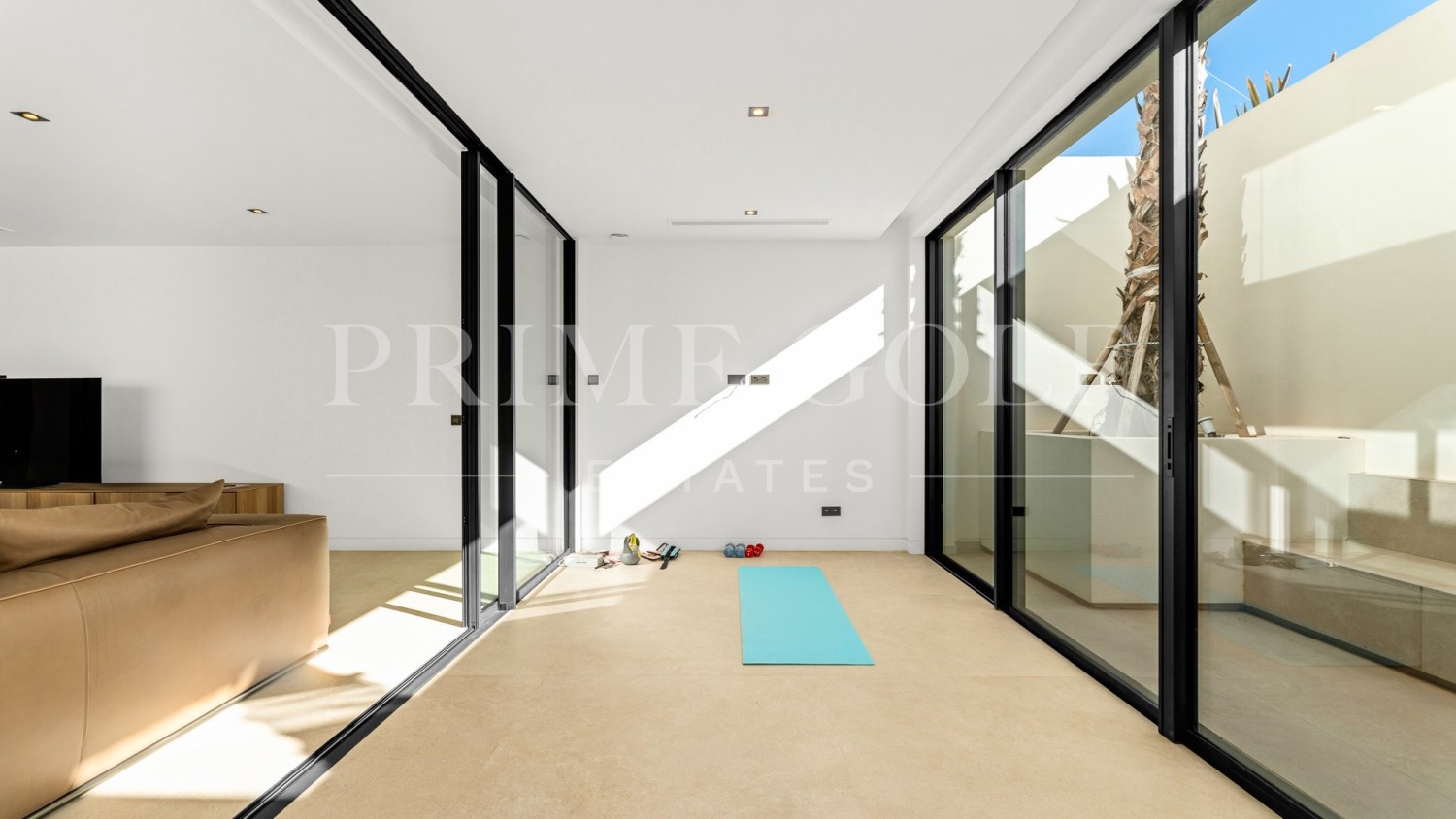 5 bed Villa For Sale in Benahavis, Malaga - thumb 29