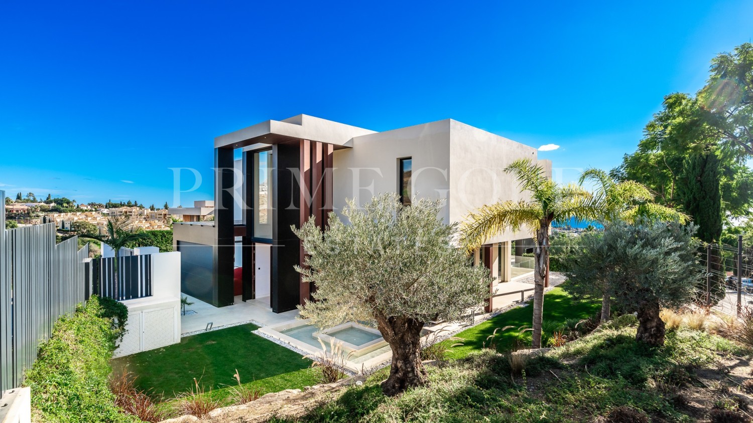 5 bed Villa For Sale in Benahavis, Malaga - thumb 34