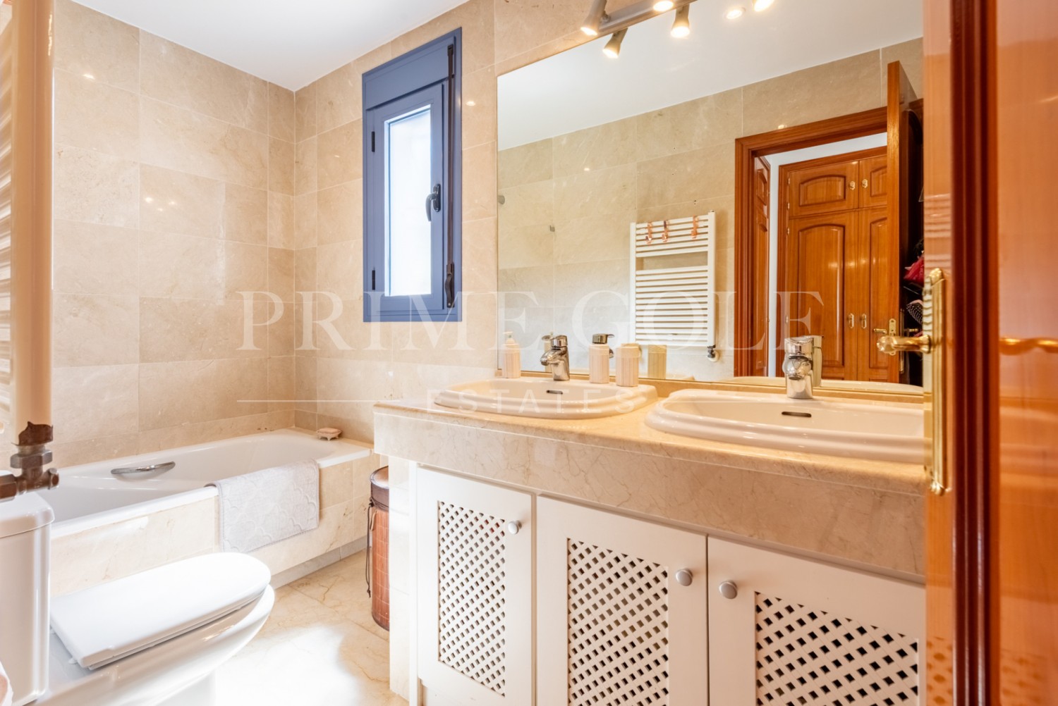 6 bed Villa For Sale in Sotogrande, Cadiz - thumb 16