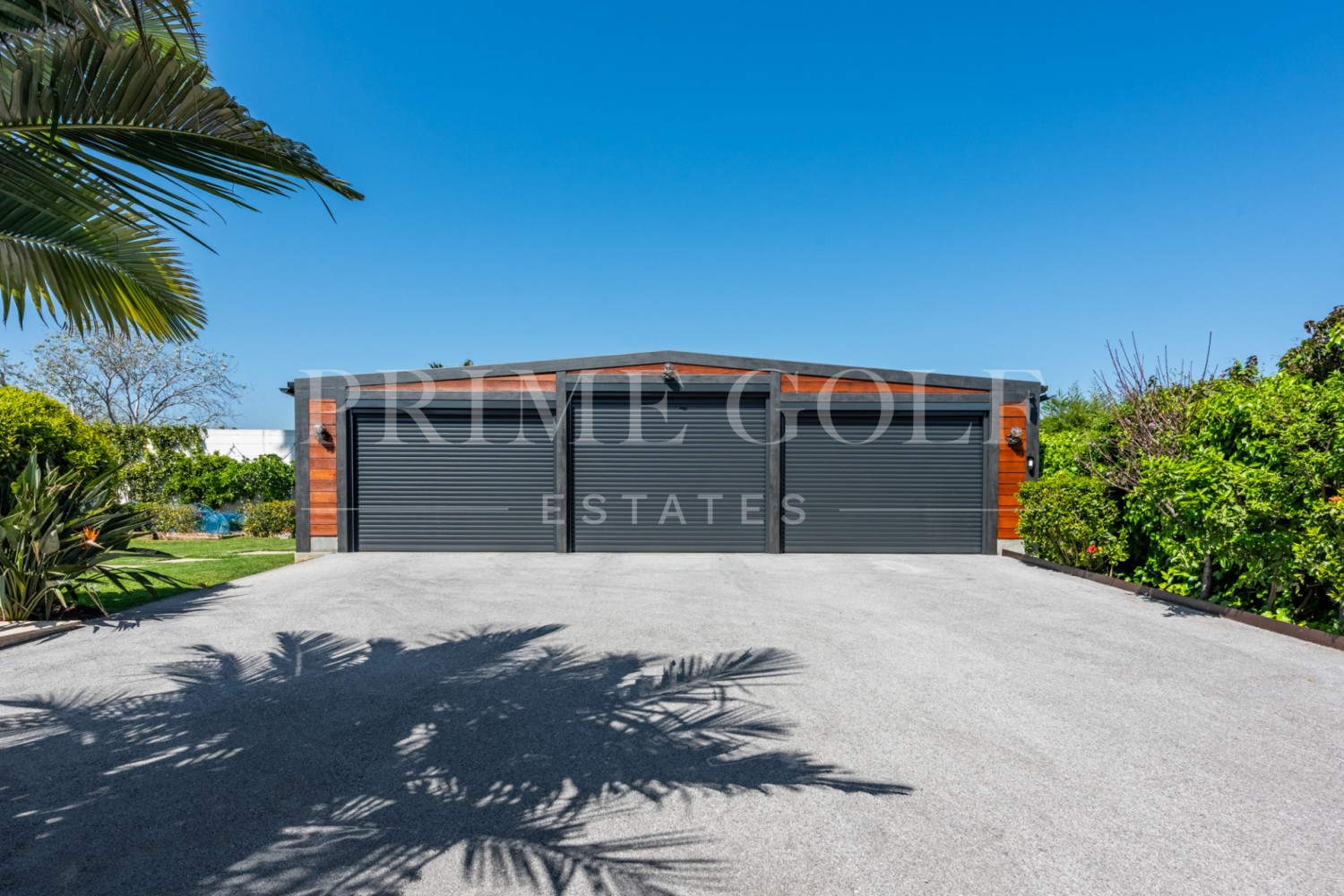 4 bed Villa For Sale in San Pedro de Alcantara, Malaga - thumb 6