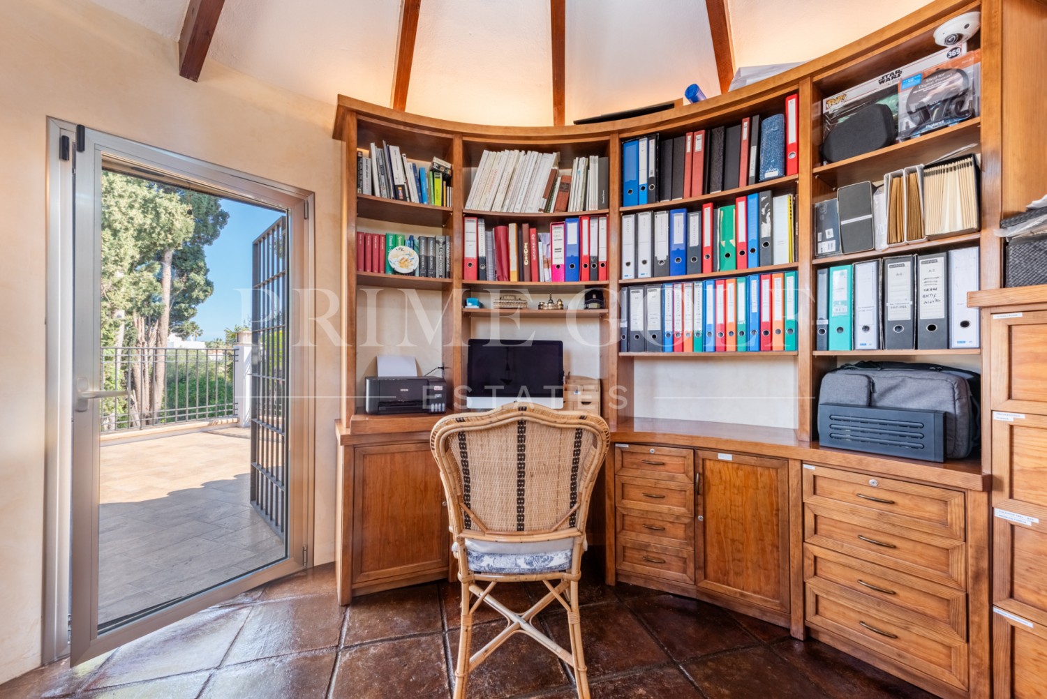 4 bed Villa For Sale in San Pedro de Alcantara, Malaga - thumb 11