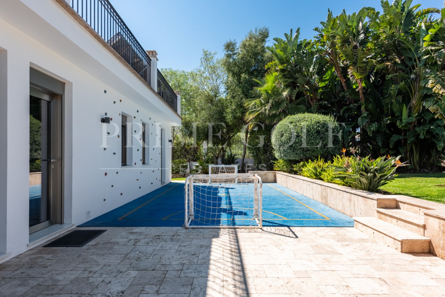 4 bed Villa For Sale in San Pedro de Alcantara, Malaga - thumb 41
