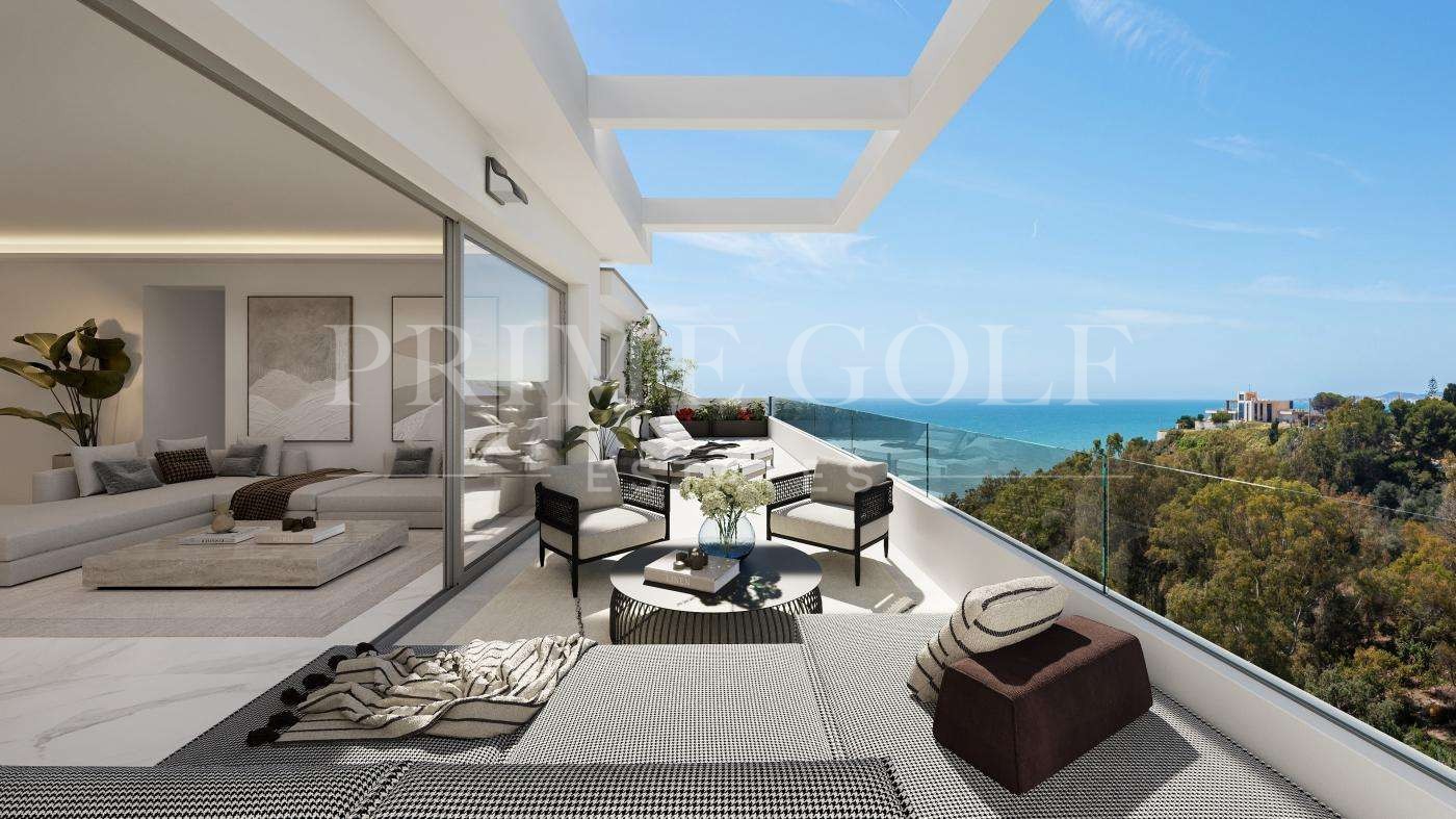 4 bed Apartment For Sale in Benalmadena, Malaga - thumb 5