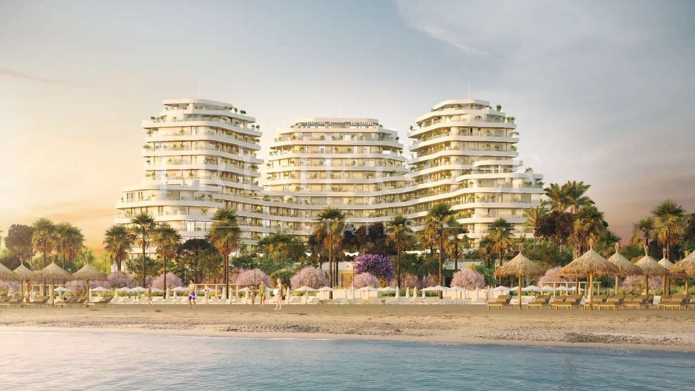 4 bed Apartment For Sale in Malaga, Malaga - thumb 2