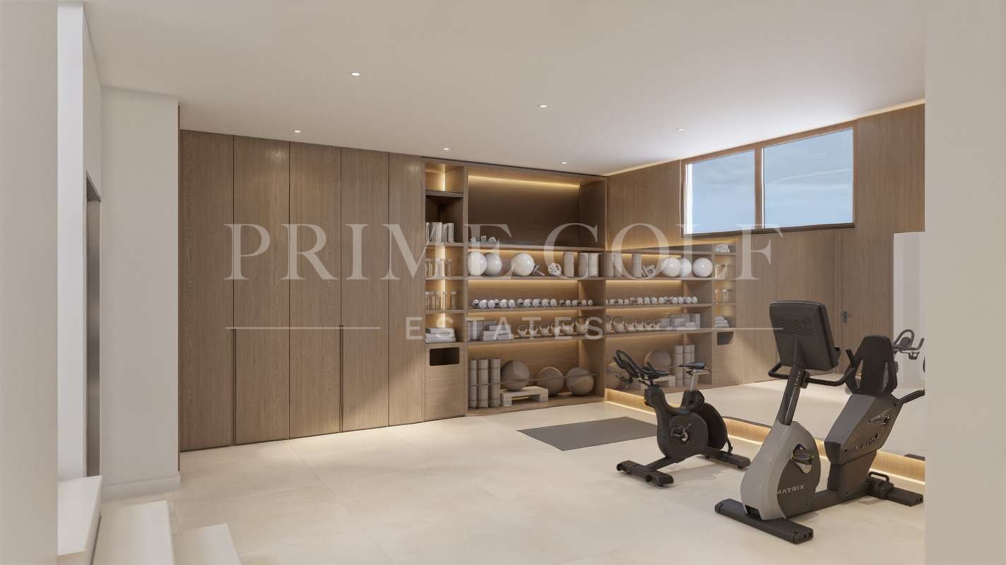 6 bed Apartment For Sale in Estepona, Malaga - thumb 3