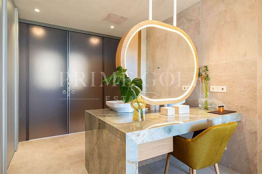 2 bed Apartment For Sale in Benalmadena, Malaga - thumb 3