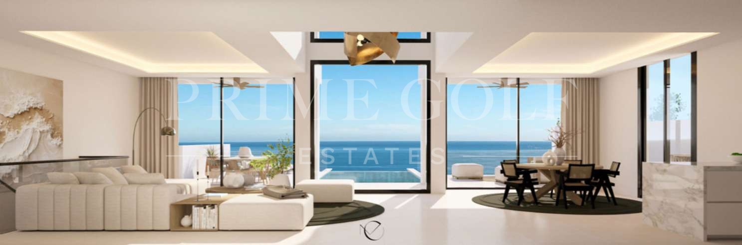 5 bed Villa For Sale in Benalmadena, Malaga - thumb 2