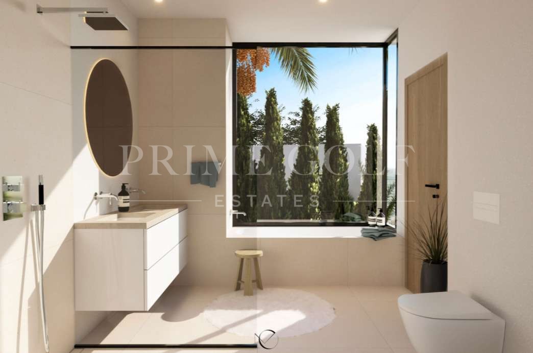 5 bed Villa For Sale in Benalmadena, Malaga - thumb 4