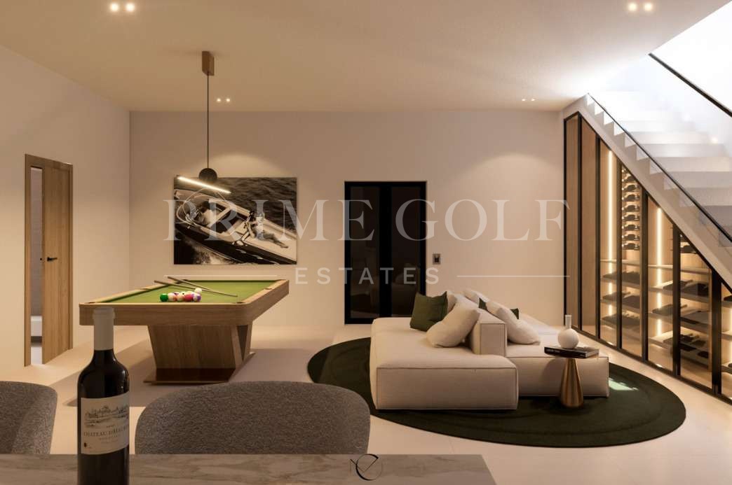 5 bed Villa For Sale in Benalmadena, Malaga - thumb 5
