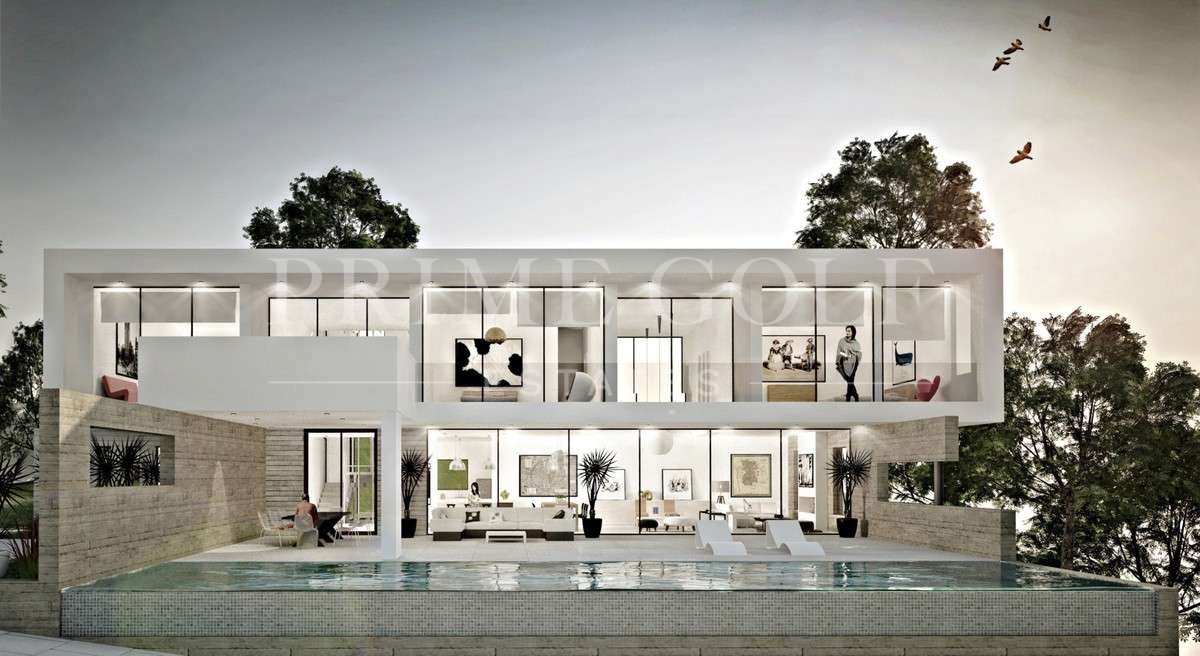 4 bed Villa For Sale in Marbella, Malaga - thumb 2