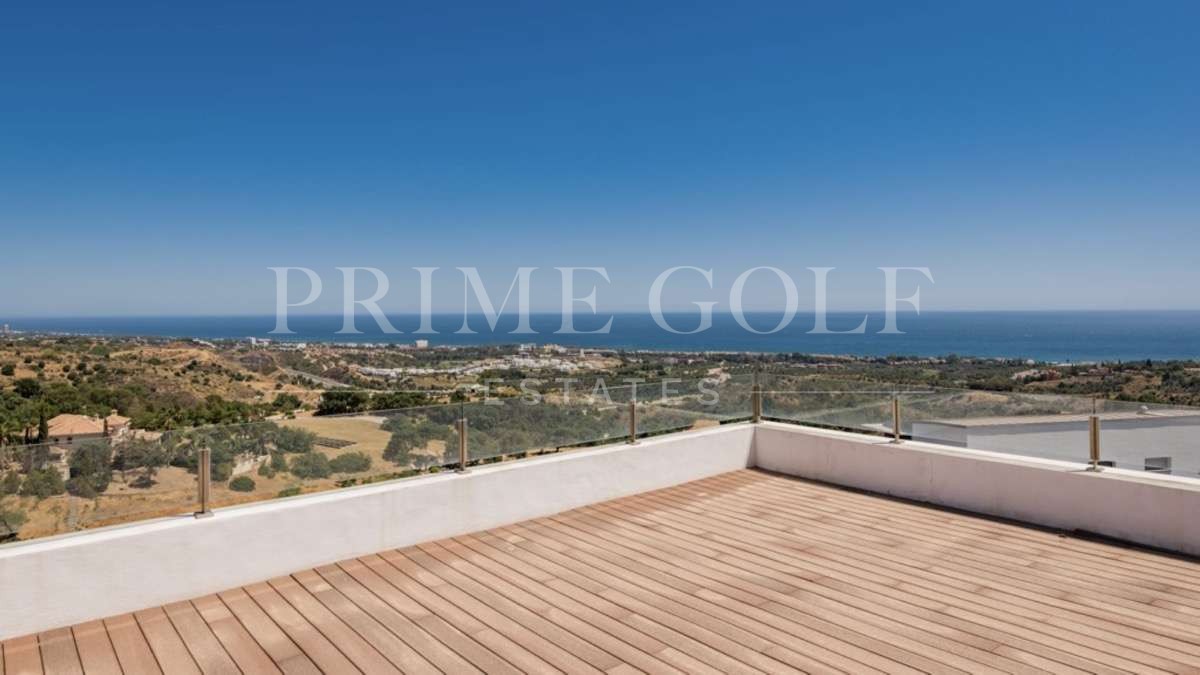 5 bed Villa For Sale in Marbella, Malaga - thumb 14