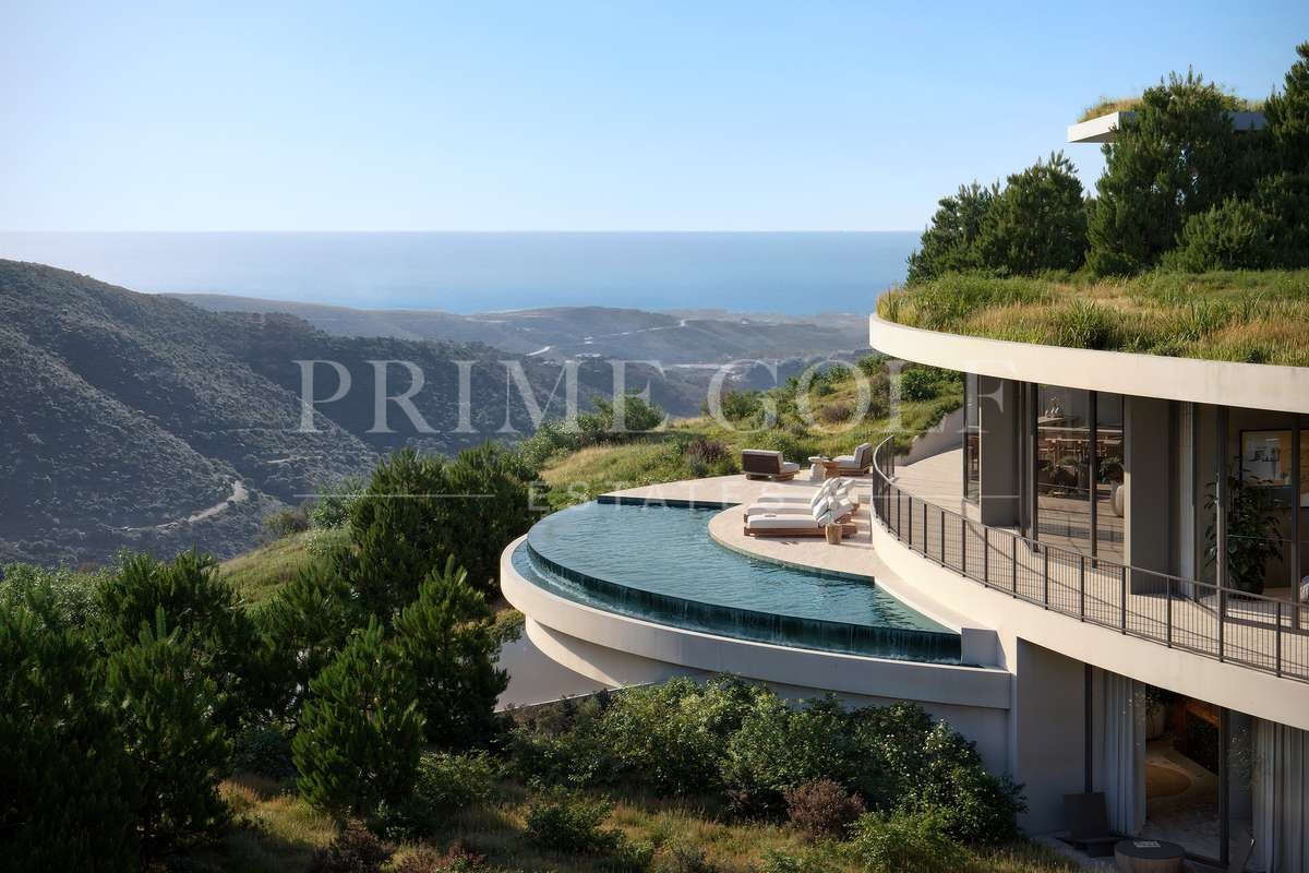 5 bed Villa For Sale in Benahavis, Malaga - thumb 1
