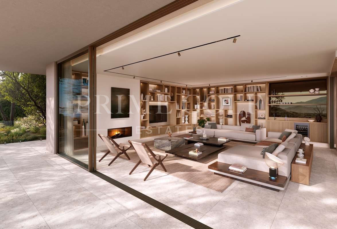 5 bed Villa For Sale in Benahavis, Malaga - thumb 2