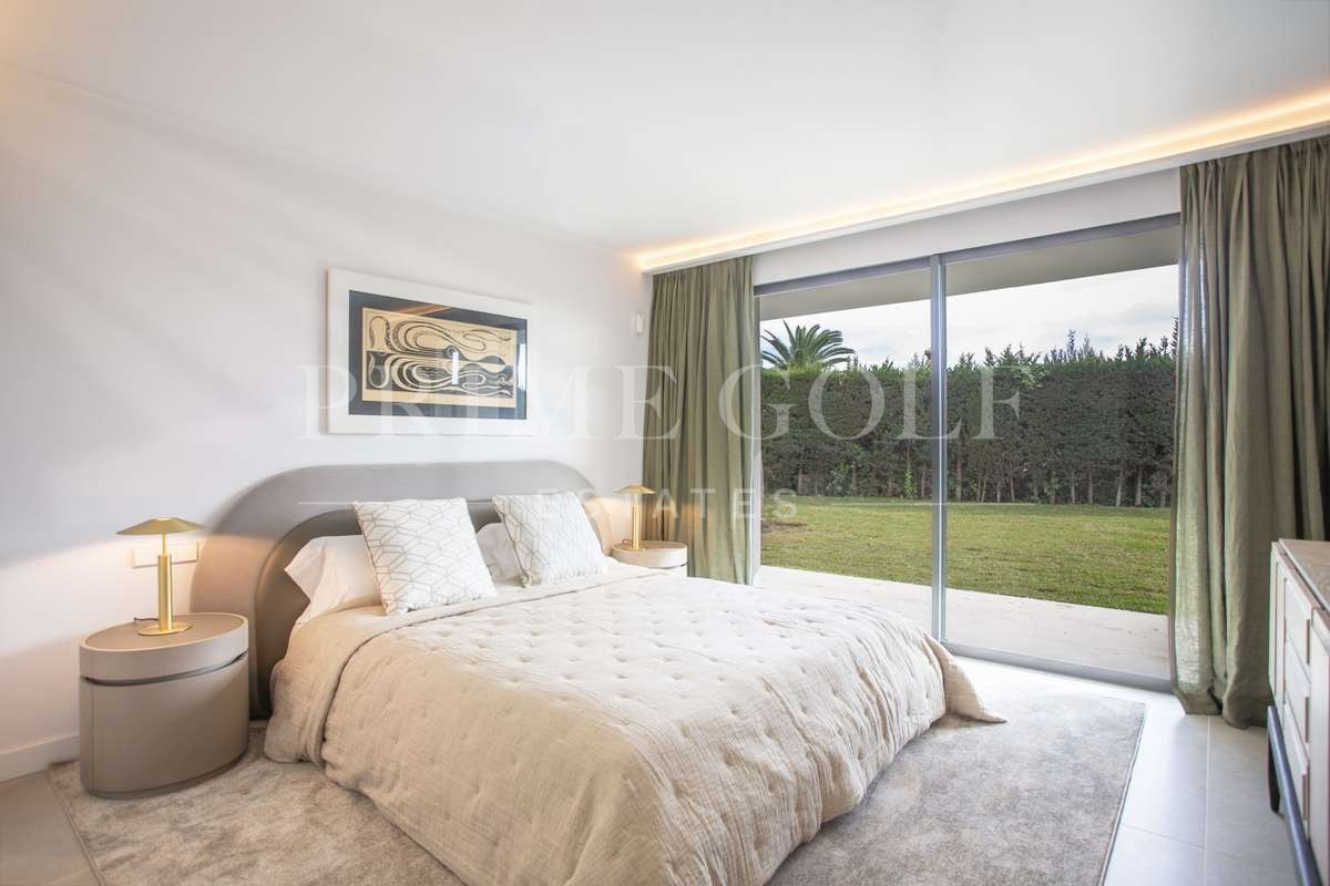 5 bed Villa For Sale in Marbella, Malaga - thumb 11