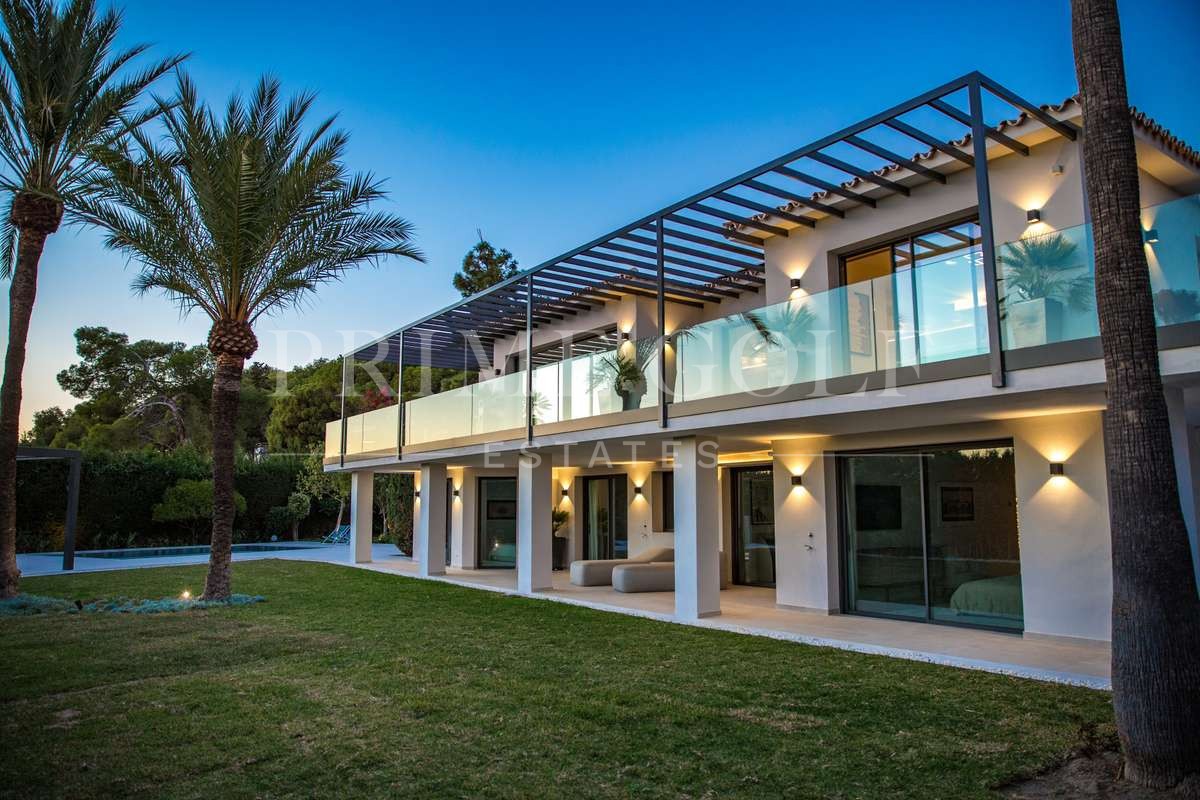 5 bed Villa For Sale in Marbella, Malaga - thumb 22