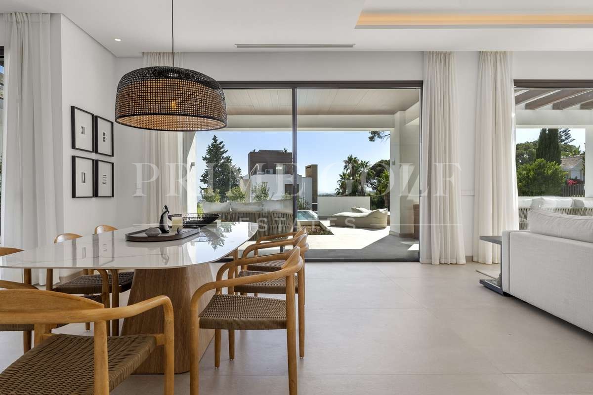 4 bed Villa For Sale in Marbella, Malaga - thumb 6