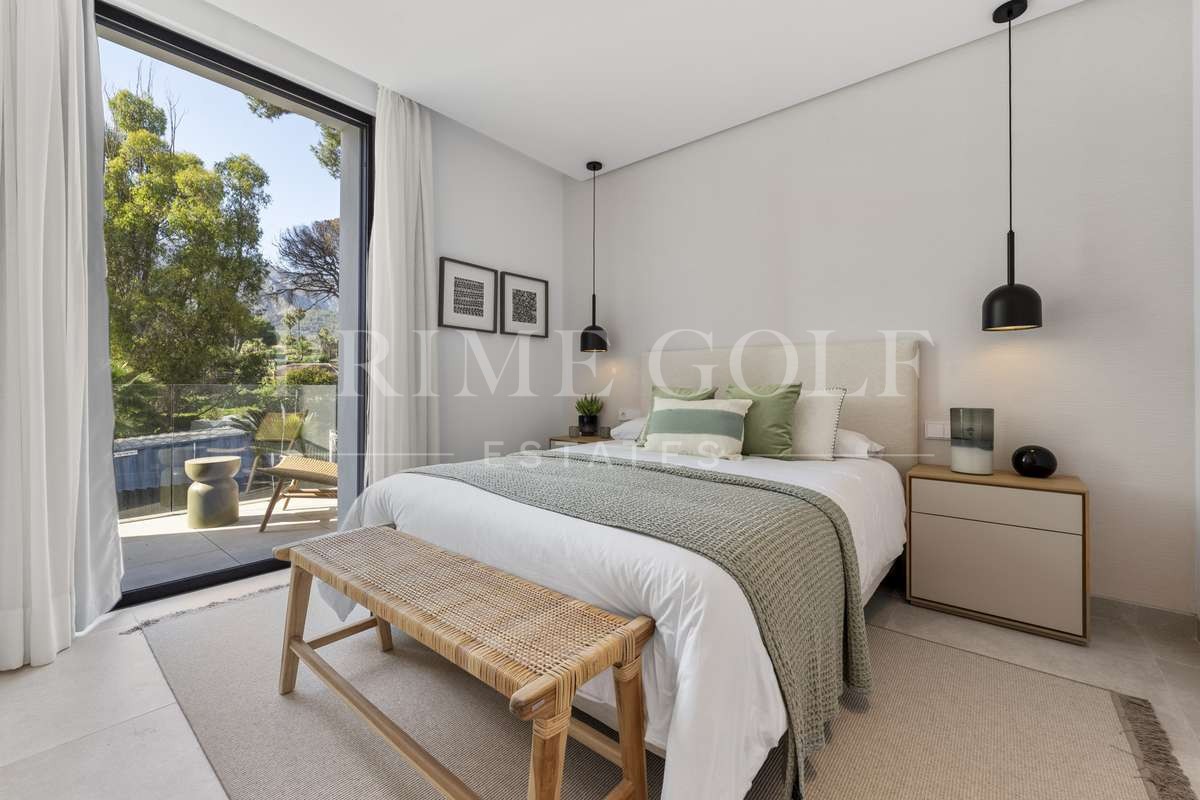 4 bed Villa For Sale in Marbella, Malaga - thumb 16