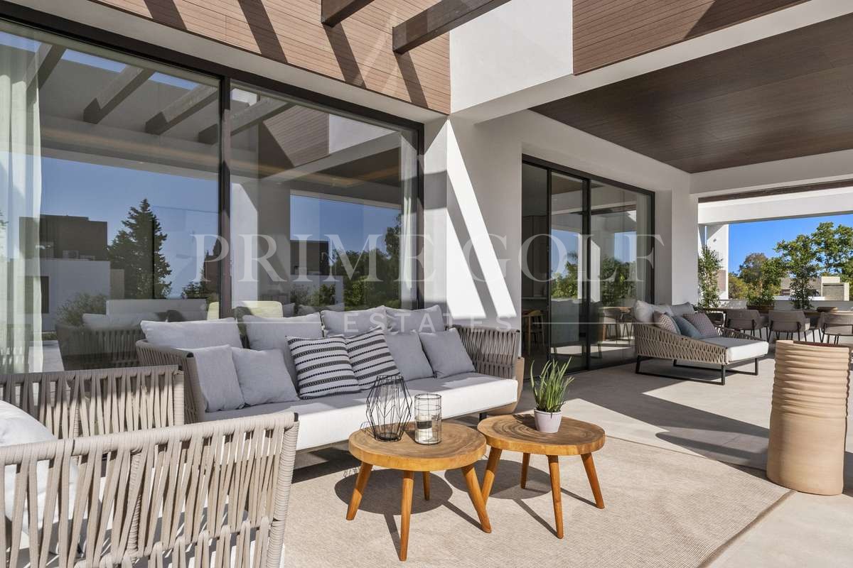 4 bed Villa For Sale in Marbella, Malaga - thumb 27