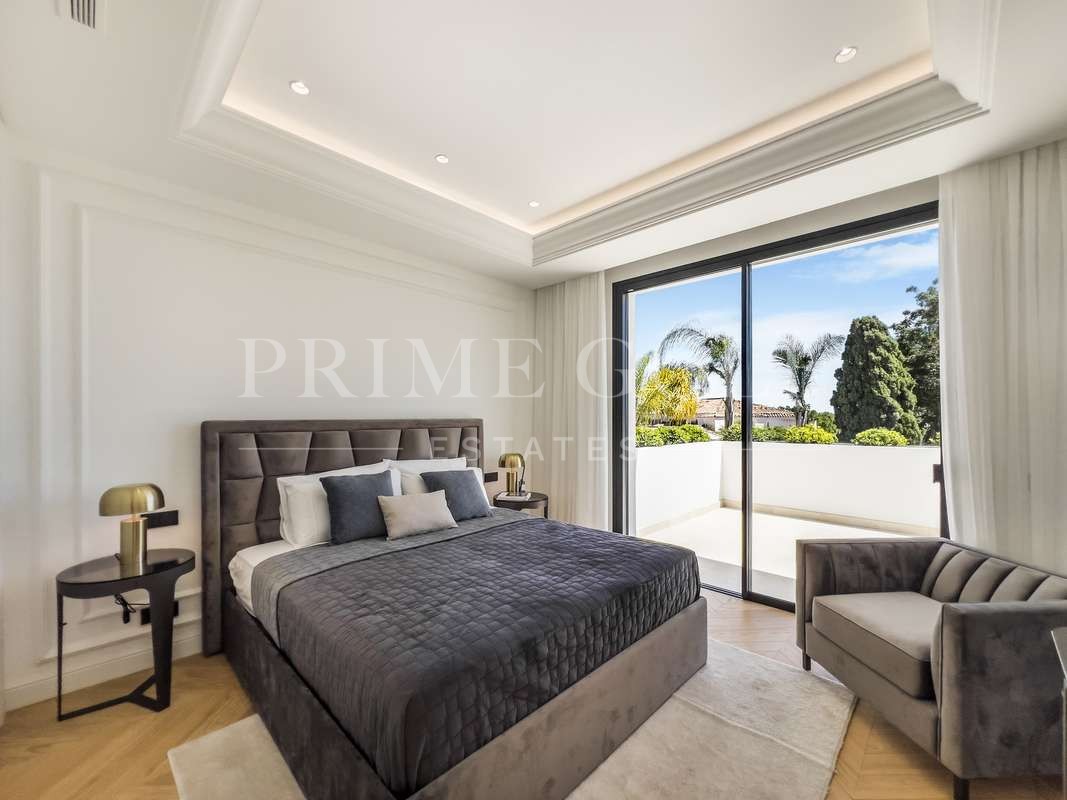7 bed Villa For Sale in Marbella, Malaga - thumb 18