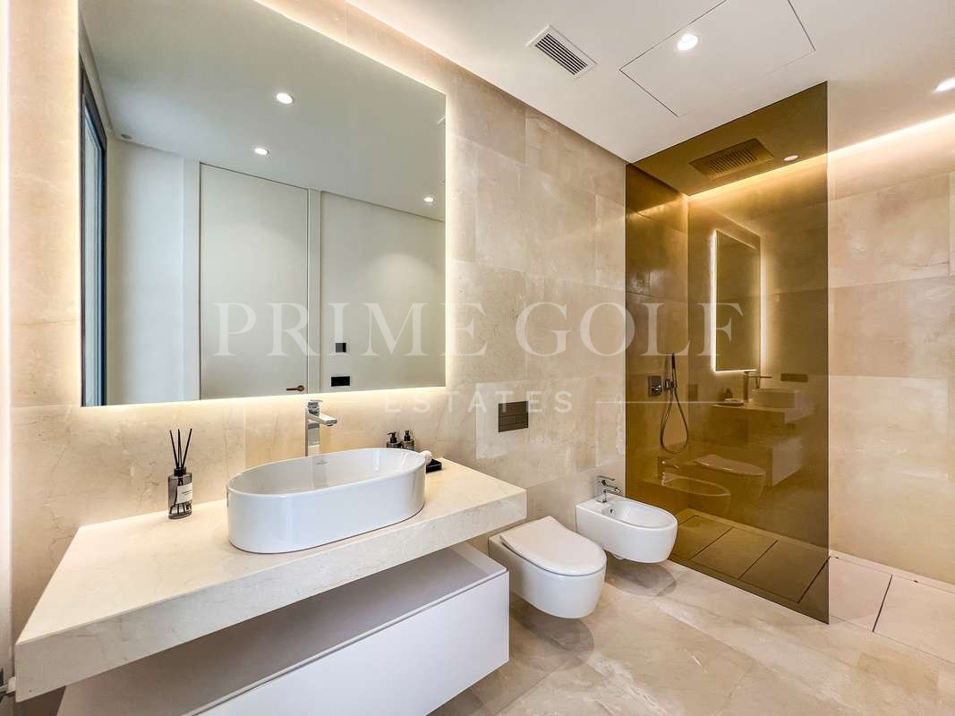 7 bed Villa For Sale in Marbella, Malaga - thumb 21