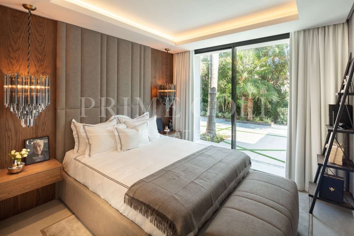 5 bed Villa For Sale in Marbella, Malaga - thumb 15