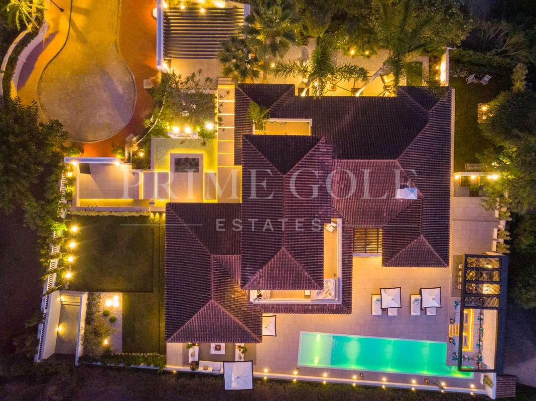 5 bed Villa For Sale in Marbella, Malaga - thumb 31