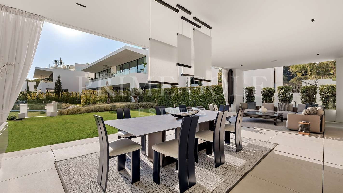 4 bed Villa For Sale in Marbella, Malaga - thumb 37