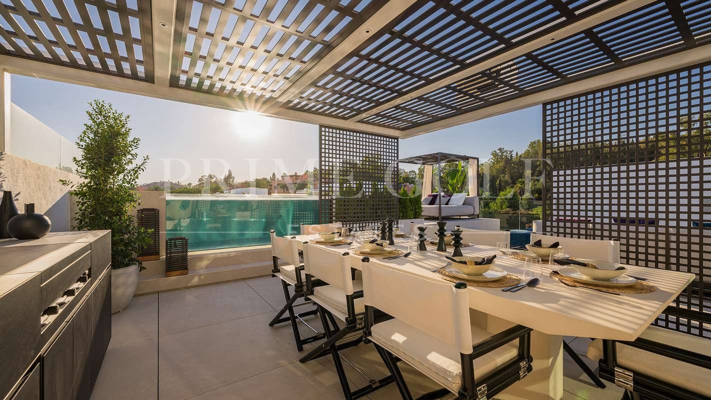 4 bed Villa For Sale in Marbella, Malaga - thumb 38