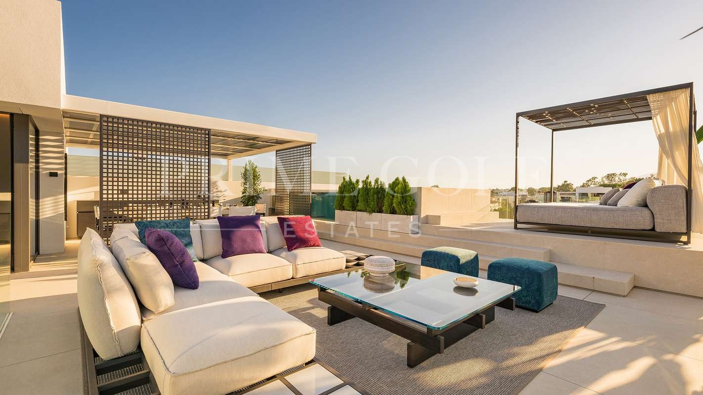 4 bed Villa For Sale in Marbella, Malaga - thumb 40