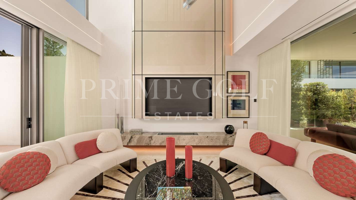 4 bed Villa For Sale in Marbella, Malaga - thumb 5